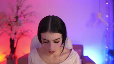 Jade Summer online show from 04.25.26