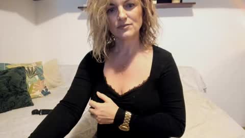 elena online show from 02.13.25