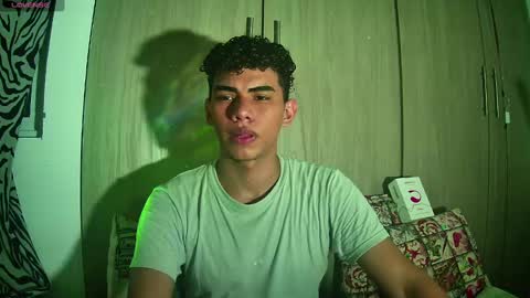 Snapshot of jaedasky_ chatting on 12.04.24 javi15 online show from 12.04.24