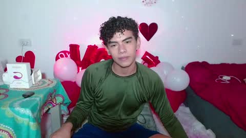 Snapshot of jaedasky_ chatting on 02.16.25 javi15 online show from 02.16.25