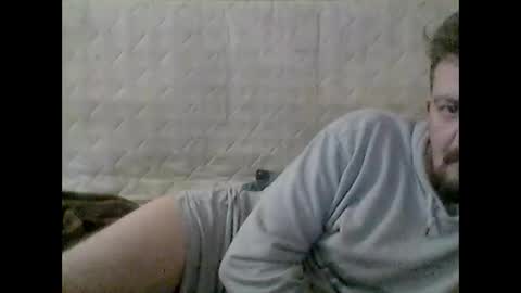 Snapshot of jahweed8 chatting on 01.04.25 Jahweed online show from 01.04.25