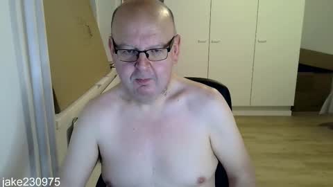 Snapshot of jake230975 chatting on 11.17.25 Jake2309 online show from 11.17.25