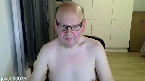 Snapshot of jake230975 chatting on 12.05.25 Jake2309 online show from 12.05.25