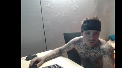 Snapshot of jake265897 chatting on 10.24.25 showingitoff online show from 10.24.25