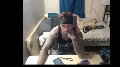 Snapshot of jake265897 chatting on 11.07.25 showingitoff online show from 11.07.25