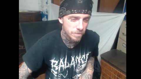 Snapshot of jake265897 chatting on 12.22.25 showingitoff online show from 12.22.25