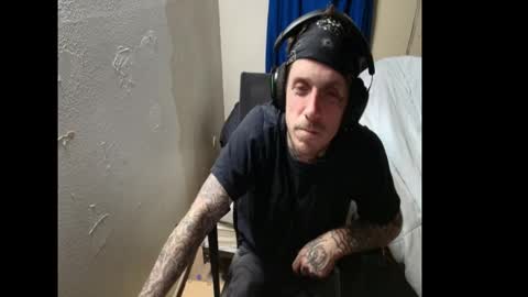 Snapshot of jake265897 chatting on 01.11.26 showingitoff online show from 01.11.26