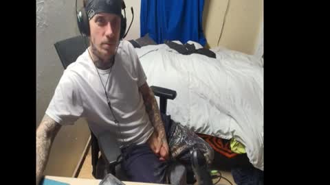 Snapshot of jake265897 chatting on 01.14.26 showingitoff online show from 01.14.26