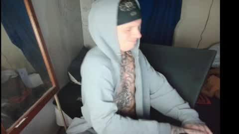 Snapshot of jake265897 chatting on 02.02.26 showingitoff online show from 02.02.26