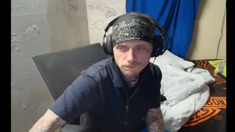 Snapshot of jake265897 chatting on 02.14.26 showingitoff online show from 02.14.26