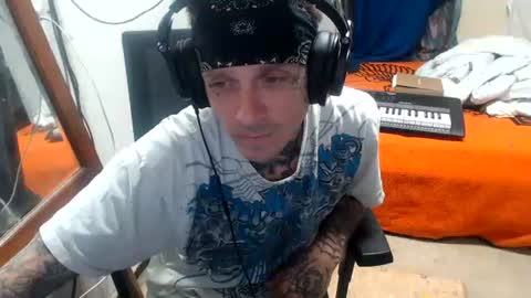 showingitoff online show from 08.03.26