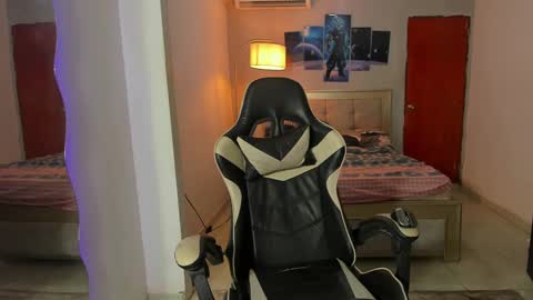 Jake Pons online show from 03.11.25