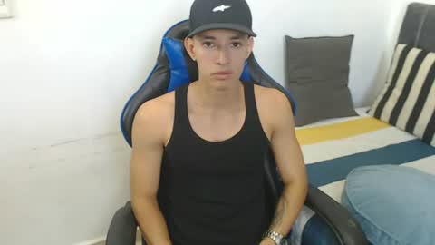 Hi guys im new 3 online show from 06.11.26