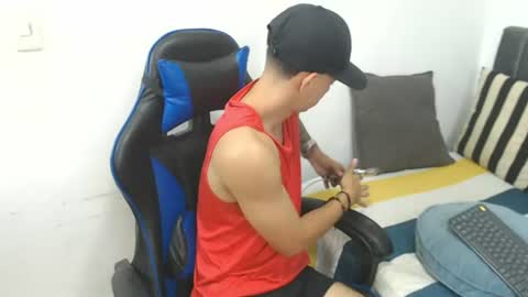 Hi guys im new 3 online show from 06.18.26