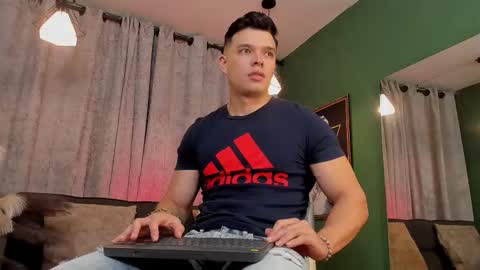 Jake Tyler online show from 11.10.25