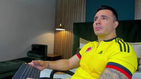 jakestone_1 online show from 11.15.25