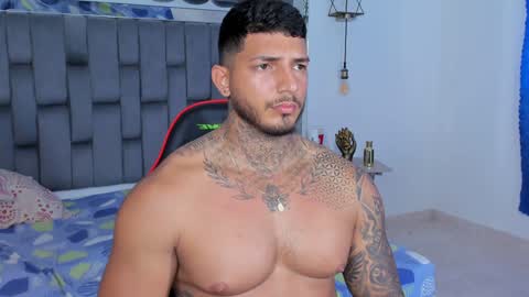 my name is sebas If you come here dont hesitate to say hello Im a guy who really likes having conversations and having hot online show from 01.14.25