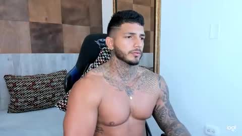 my name is sebas If you come here dont hesitate to say hello Im a guy who really likes having conversations and having hot online show from 02.17.25