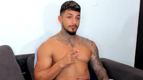 my name is sebas If you come here dont hesitate to say hello Im a guy who really likes having conversations and having hot online show from 11.13.25