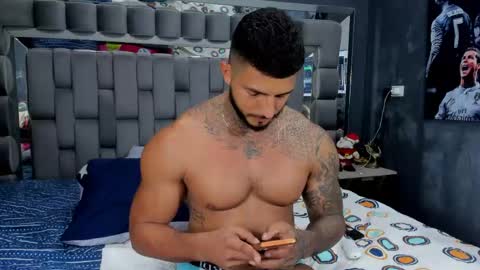 my name is sebas If you come here dont hesitate to say hello Im a guy who really likes having conversations and having hot online show from 05.07.26