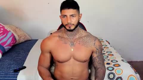 my name is sebas If you come here dont hesitate to say hello Im a guy who really likes having conversations and having hot online show from 07.01.26