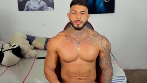 my name is sebas If you come here dont hesitate to say hello Im a guy who really likes having conversations and having hot online show from 07.31.26