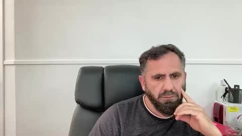 Snapshot of jam0786 chatting on 10.22.25 jam0786 online show from 10.22.25