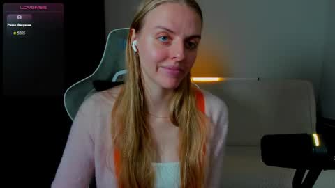 Sofia online show from 06.17.26