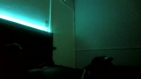 Jamacian online show from 01.04.25