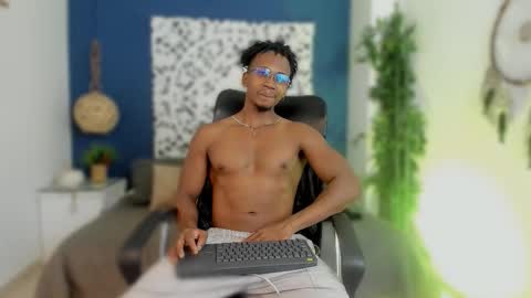   online show from 02.05.26