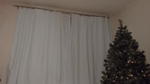 Snapshot of jame_flow chatting on 12.12.24 Hey there Im Jame online show from 12.12.24