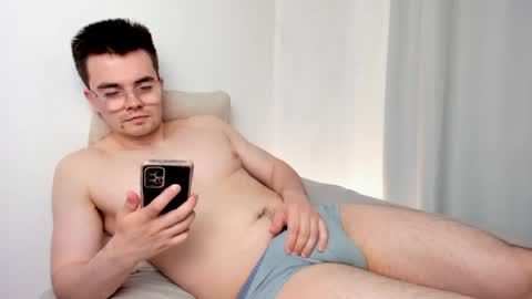 Hey there Im Jame online show from 04.24.26