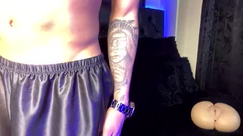 LeonardoInsta LeonardoperezcoPvt open online show from 01.15.25