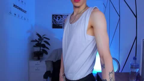 james_adamss_ online show from 11.25.25