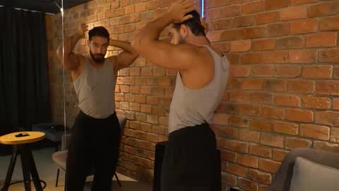 Snapshot of james_axel chatting on 11.02.25 James Axel online show from 11.02.25