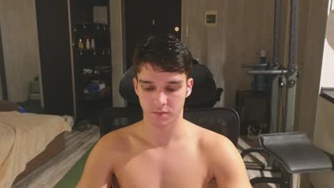 Snapshot of james_friends chatting on 07.31.26 James online show from 07.31.26