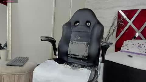 jamesdekker online show from 10.23.25