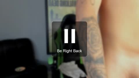 Snapshot of jamesinked_ chatting on 01.29.25 Jamesinked online show from 01.29.25