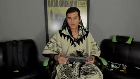 Snapshot of jamesinked_ chatting on 02.20.25 Jamesinked online show from 02.20.25