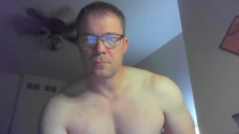 Snapshot of jamesjewels chatting on 11.23.25 jamesjewels online show from 11.23.25