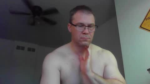 Snapshot of jamesjewels chatting on 11.25.25 jamesjewels online show from 11.25.25