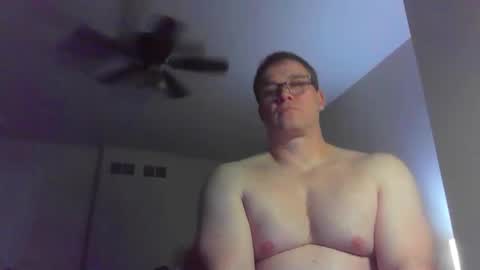 Snapshot of jamesjewels chatting on 11.29.25 jamesjewels online show from 11.29.25