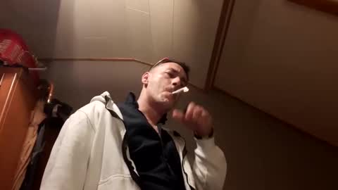 jamessisi online show from 10.05.25