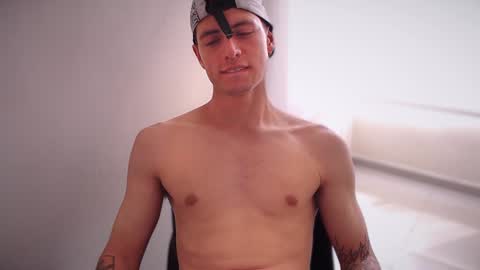 jamesss____ online show from 01.16.25