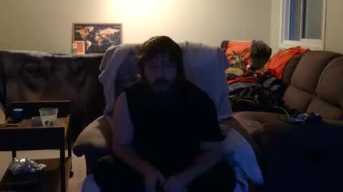 Snapshot of jameswolf777 chatting on 12.17.25 jameswolf777 online show from 12.17.25