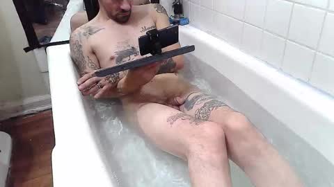 Snapshot of jamwarnerone chatting on 11.07.25 Bootyshows online show from 11.07.25