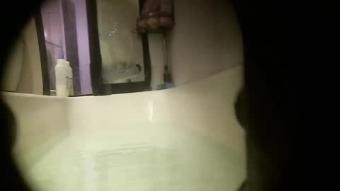 Snapshot of jamwarnerone chatting on 11.23.25 Bootyshows online show from 11.23.25