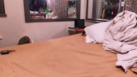 Snapshot of jamwarnerone chatting on 11.24.25 Bootyshows online show from 11.24.25