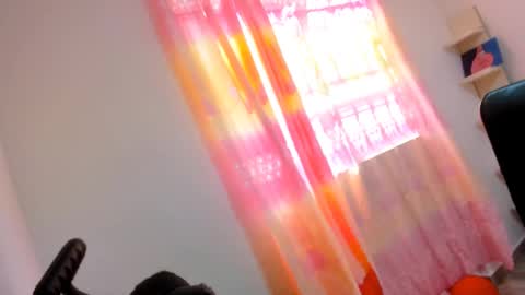 jan_milkhot online show from 01.14.25