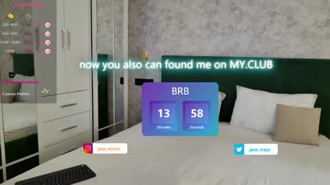 Snapshot of jane_meys chatting on 03.12.25 your kitty JANE roawww online show from 03.12.25